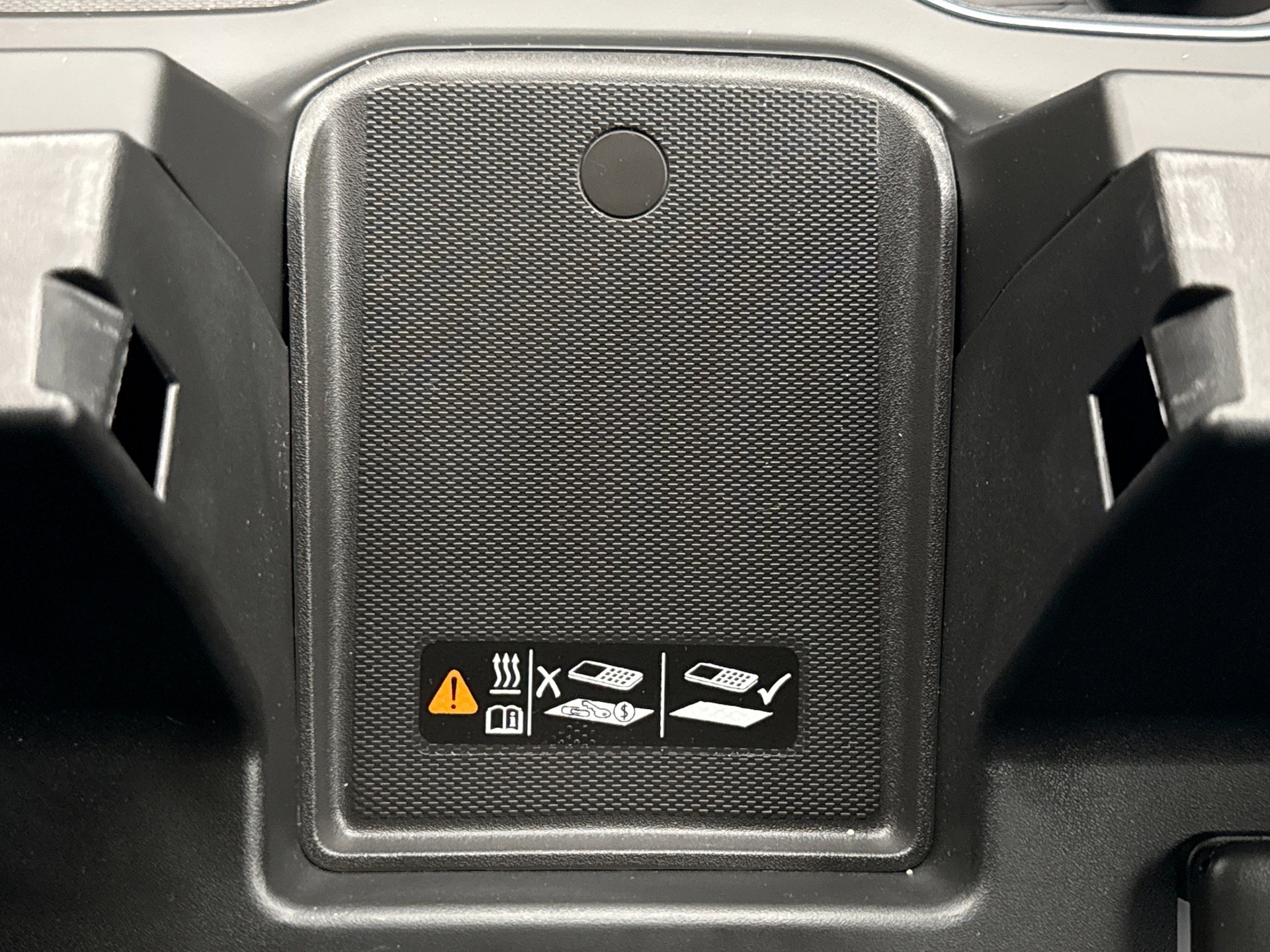 Used 2025 Chevrolet Silverado 1500 LT Trail Boss w/ Convenience Package II AWD/4WD image 17