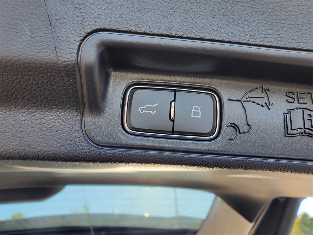 New 2026 Ford Explorer Active image 29