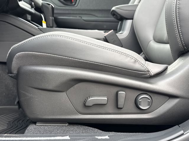 New 2026 Subaru Outback Limited w/ Premium/Limited Package 2 image 24