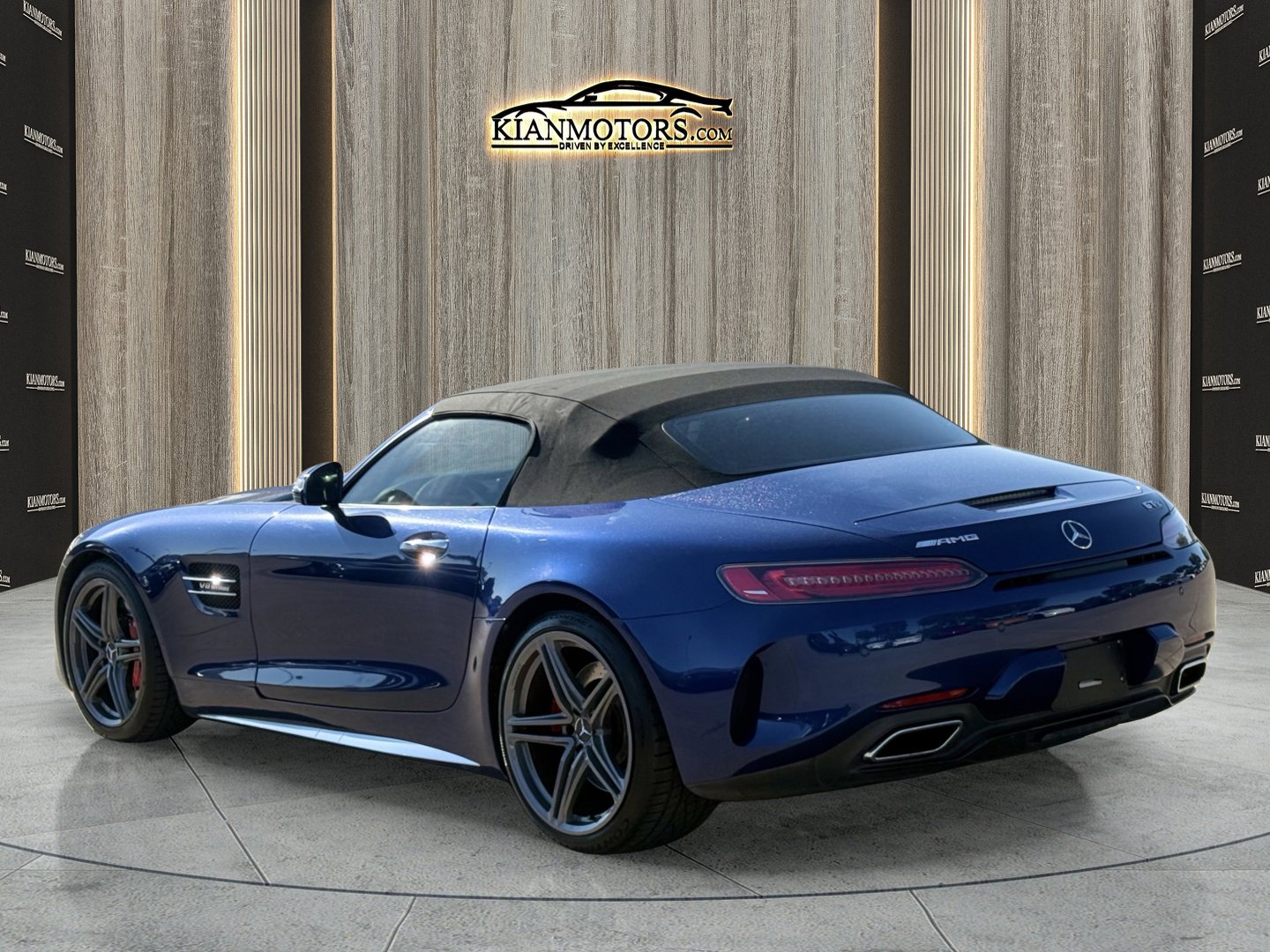 Used 2019 Mercedes-Benz AMG GT C image 8