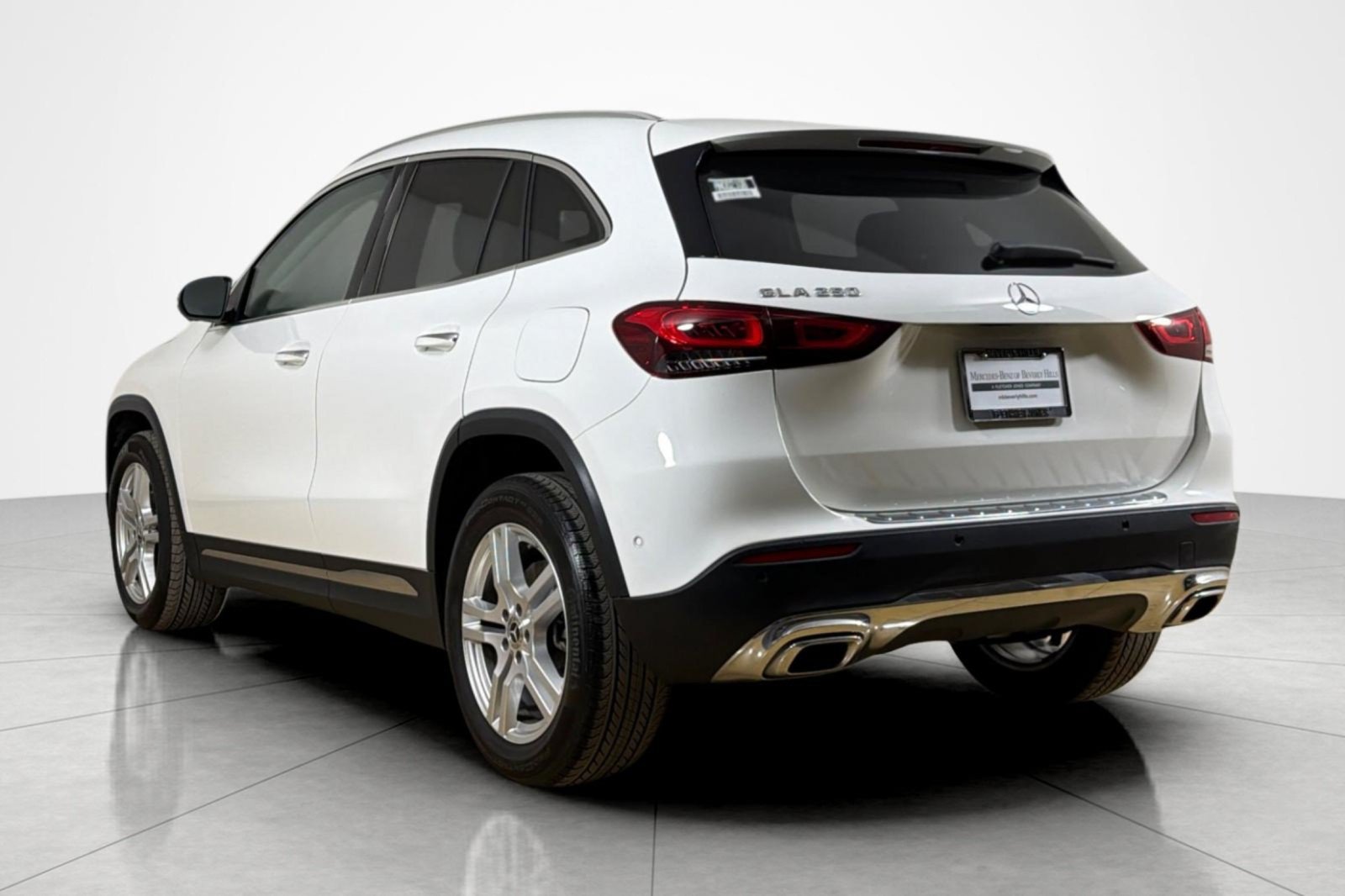 Used 2021 Mercedes-Benz GLA 250 image 3