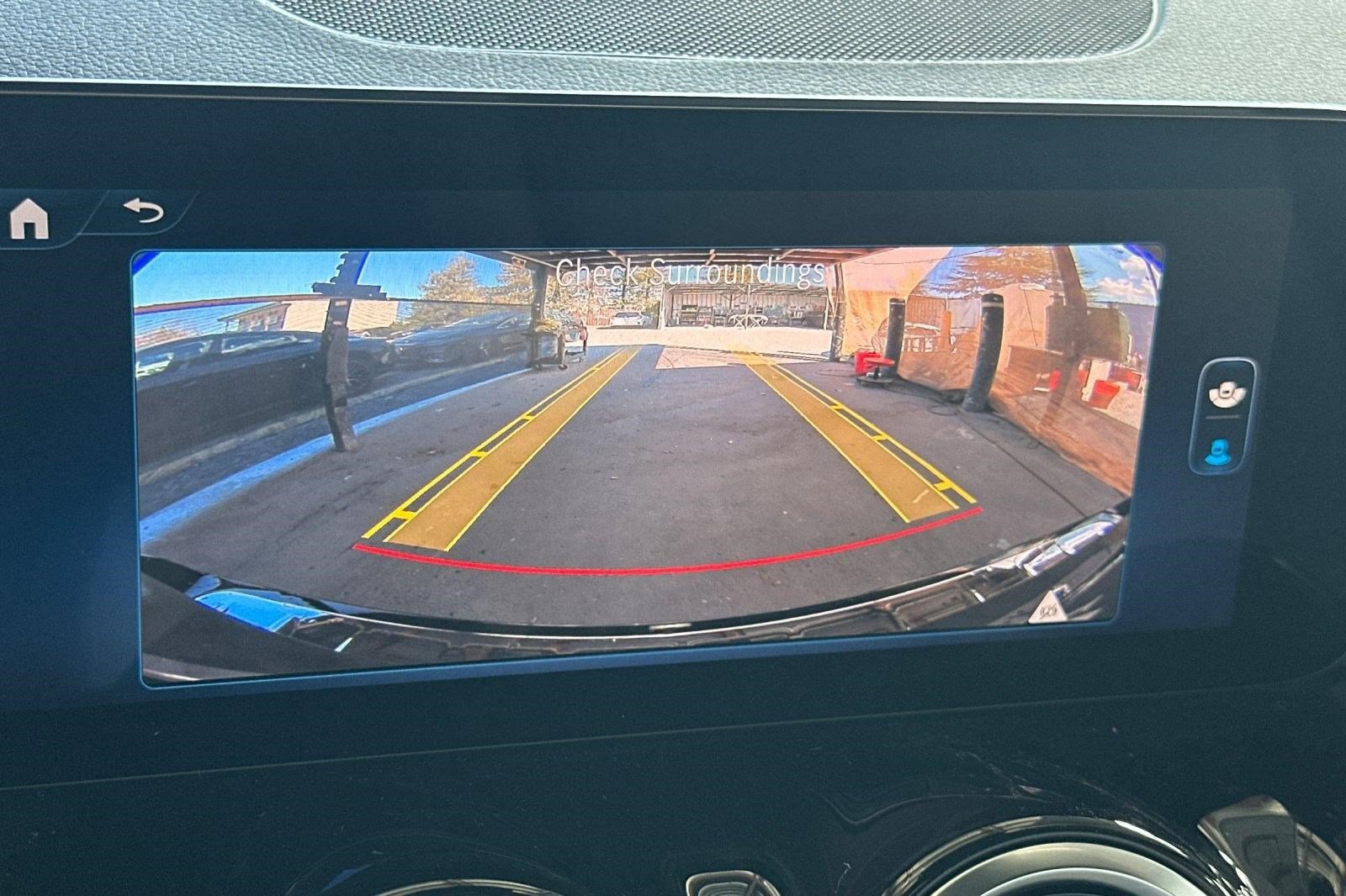 New 2026 Mercedes-Benz GLB 250 image 24