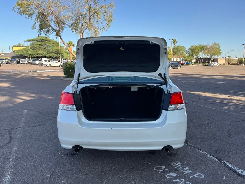 Used 2012 Subaru Legacy 3.6R Limited image 12