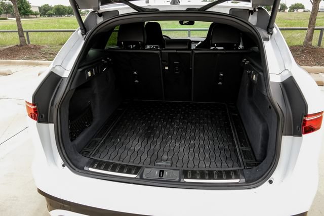 Used 2025 Jaguar F-PACE R-Dynamic S AWD/4WD image 64