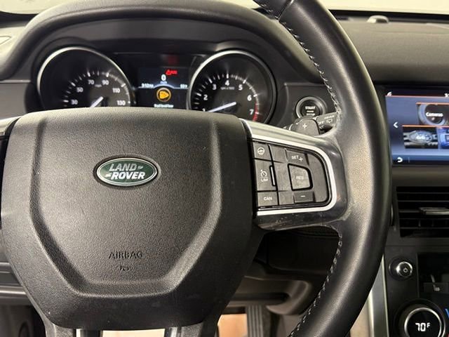 Used 2018 Land Rover Discovery Sport SE image 39
