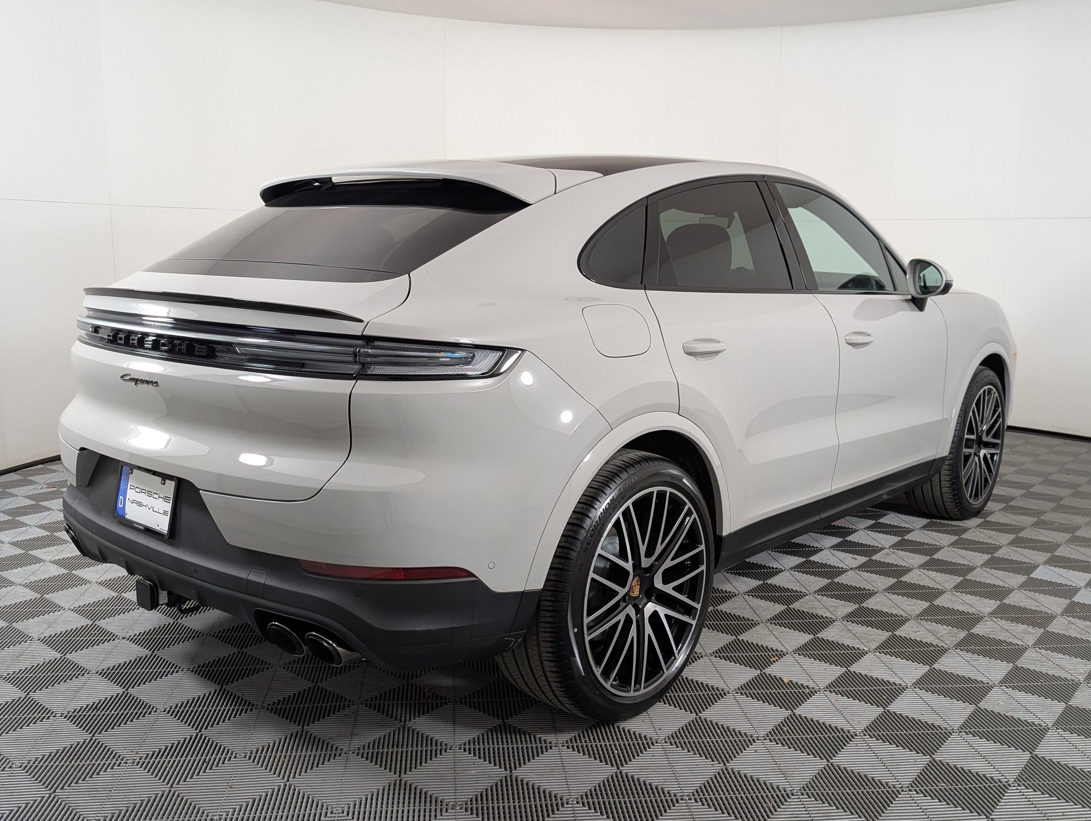 New 2026 Porsche Cayenne Coupe image 10