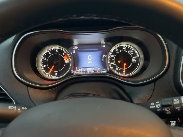 Used 2023 Jeep Cherokee Altitude Lux image 21