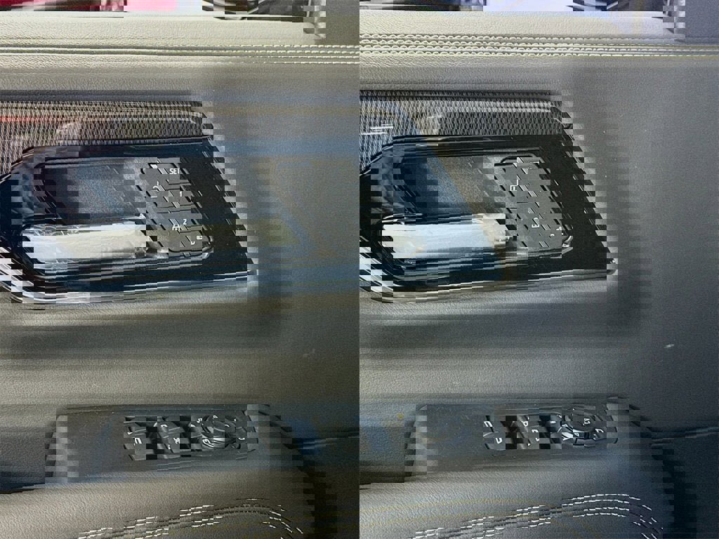 New 2026 GMC Yukon Elevation w/ Elevation Premium Package image 13