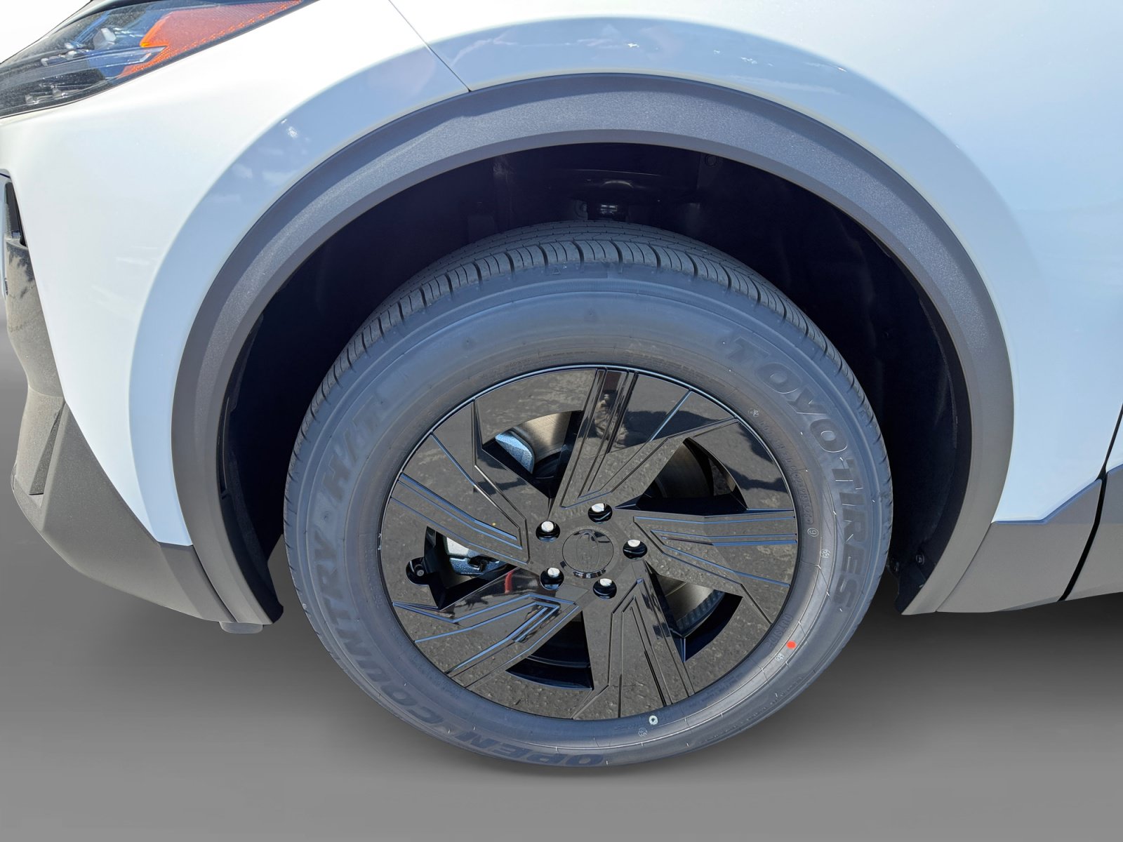 New 2026 Subaru Uncharted Premium FWD image 9