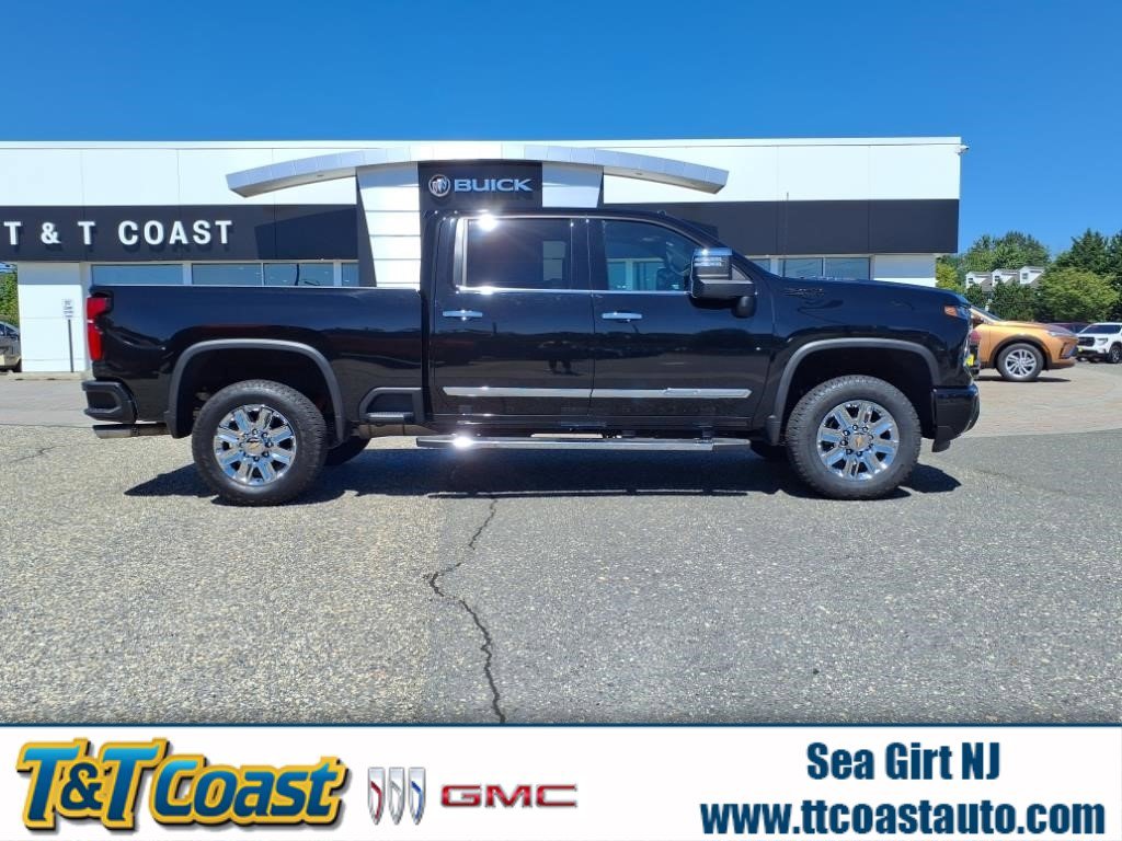 Certified 2024 Chevrolet Silverado 3500 High Country w/ High Country Premium Package image 1