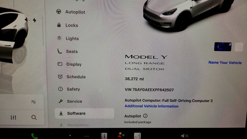 Used 2023 Tesla Model Y Long Range image 13
