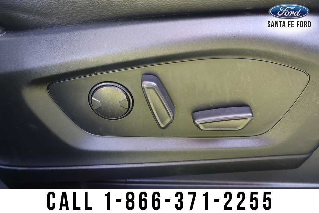 Used 2024 Ford Explorer Limited RWD image 28
