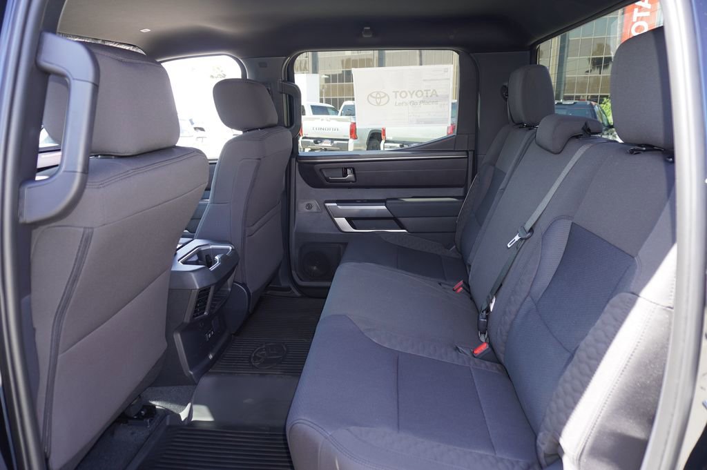 New 2026 Toyota Tundra SR5 AWD/4WD image 10