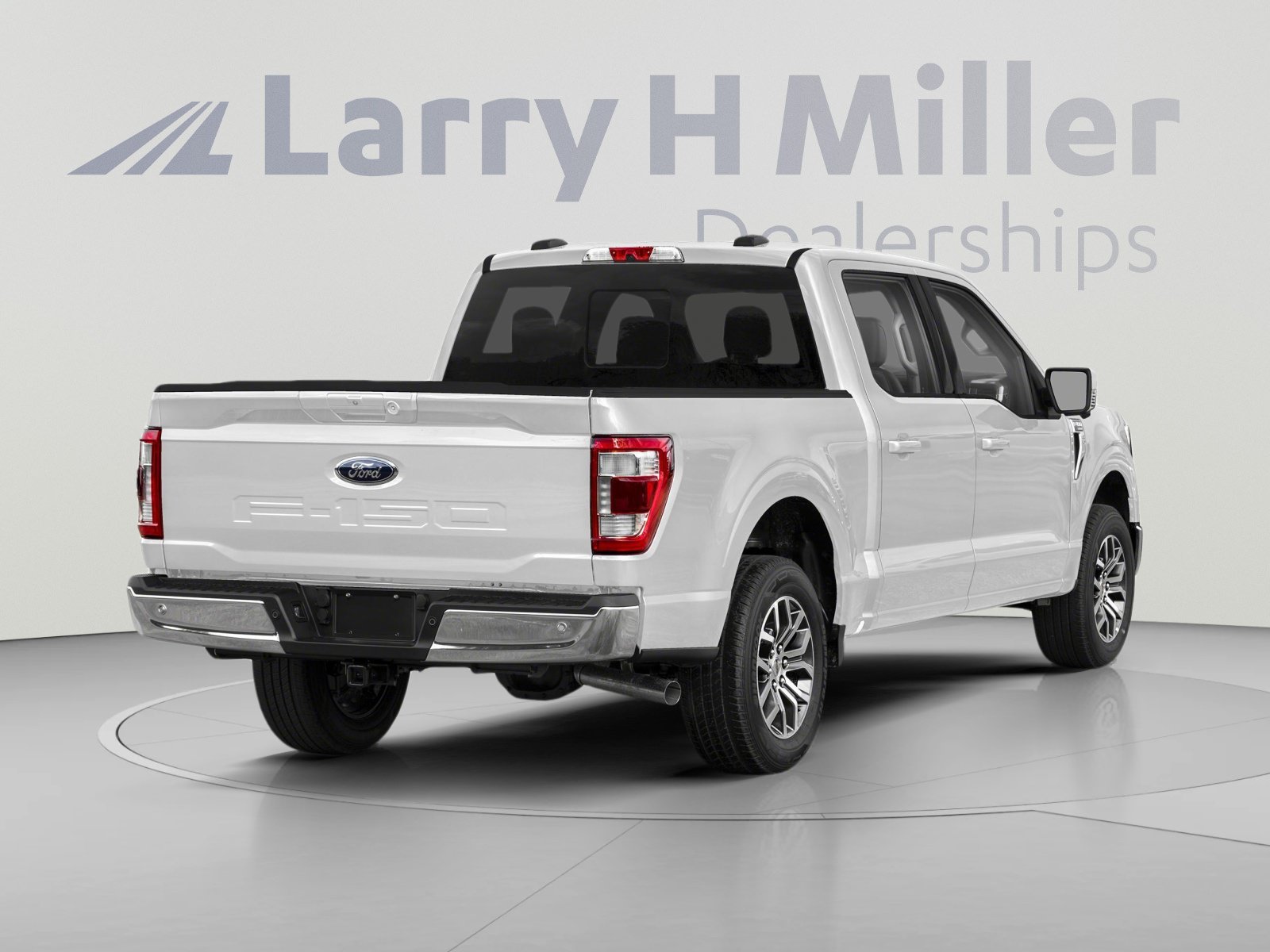 Used 2021 Ford F150 Lariat w/ Equipment Group 502A High AWD/4WD image 4