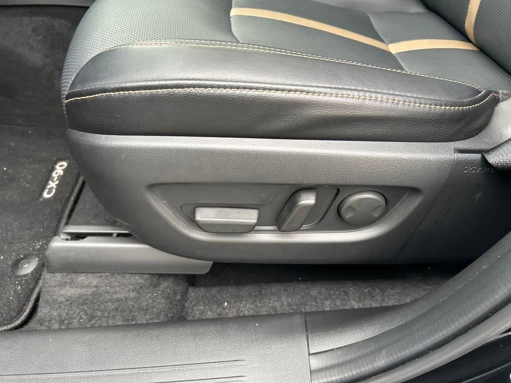 Certified 2025 MAZDA CX-90 3.3 Turbo w/ Premium Plus Pkg image 17