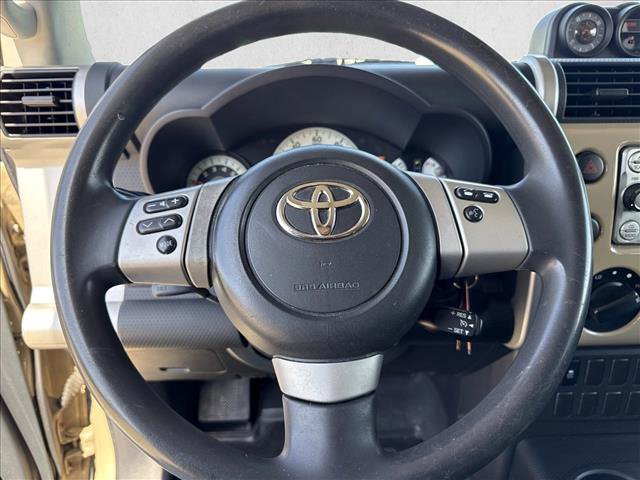 Used 2014 Toyota FJ Cruiser 4WD w/ Convenience Package image 9