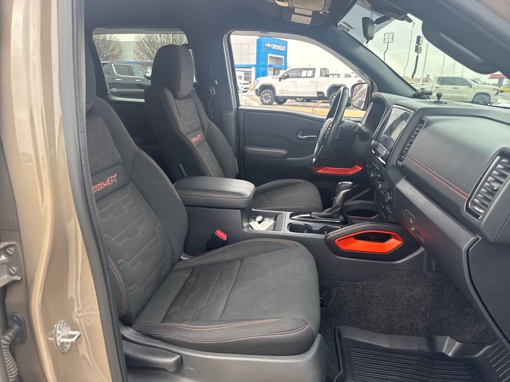 Used 2022 Nissan Frontier PRO-4X w/ Off-Road Protection Package image 12