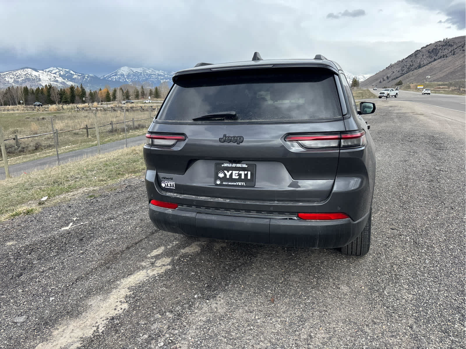 New 2025 Jeep Grand Cherokee L Altitude image 36