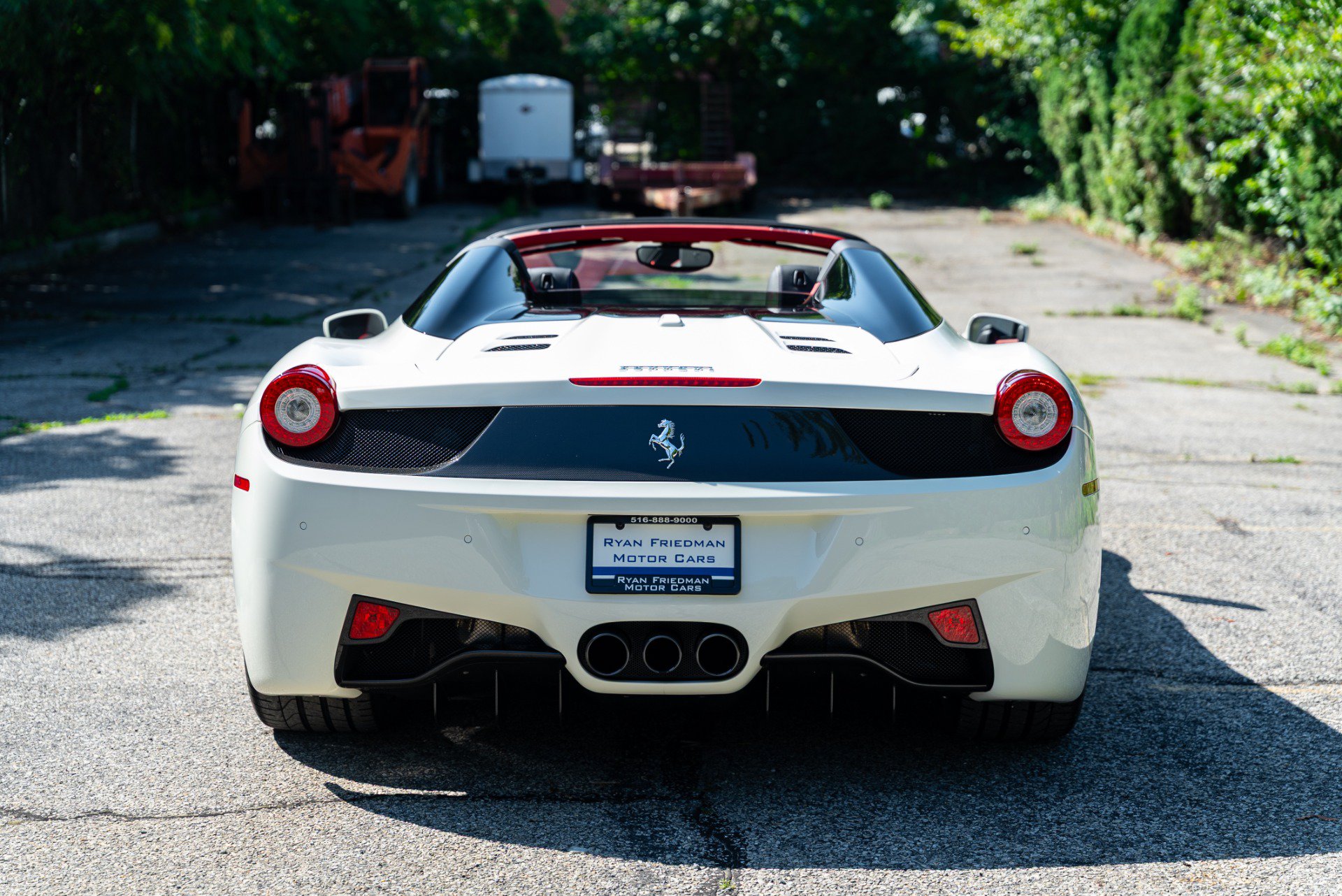 Used 2014 Ferrari 458 Spider RWD image 12