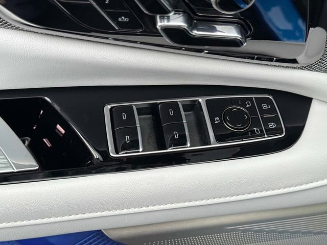 New 2026 Cadillac Optiq Luxury 1 AWD/4WD image 27