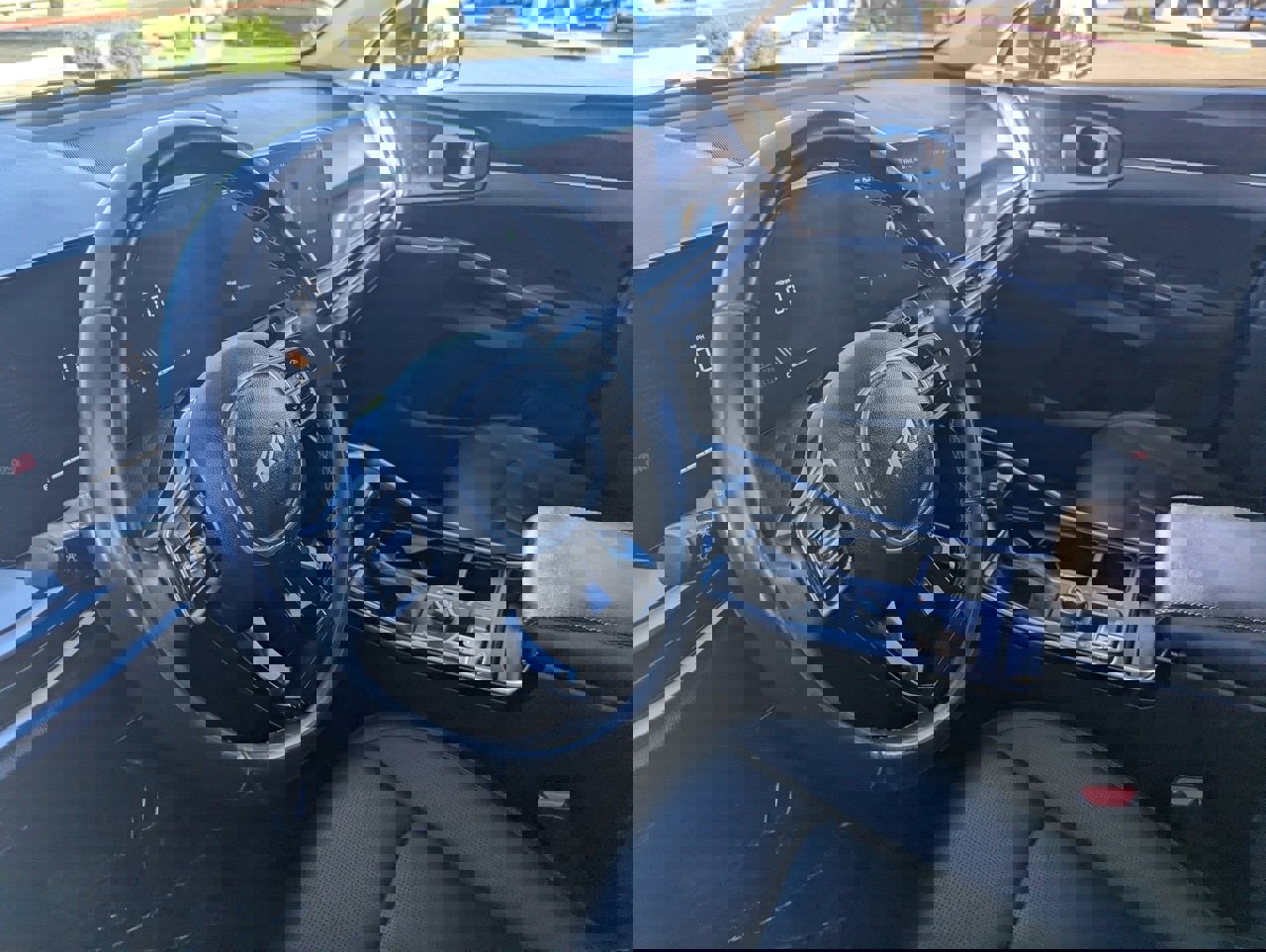 Used 2024 Kia Sorento S image 18