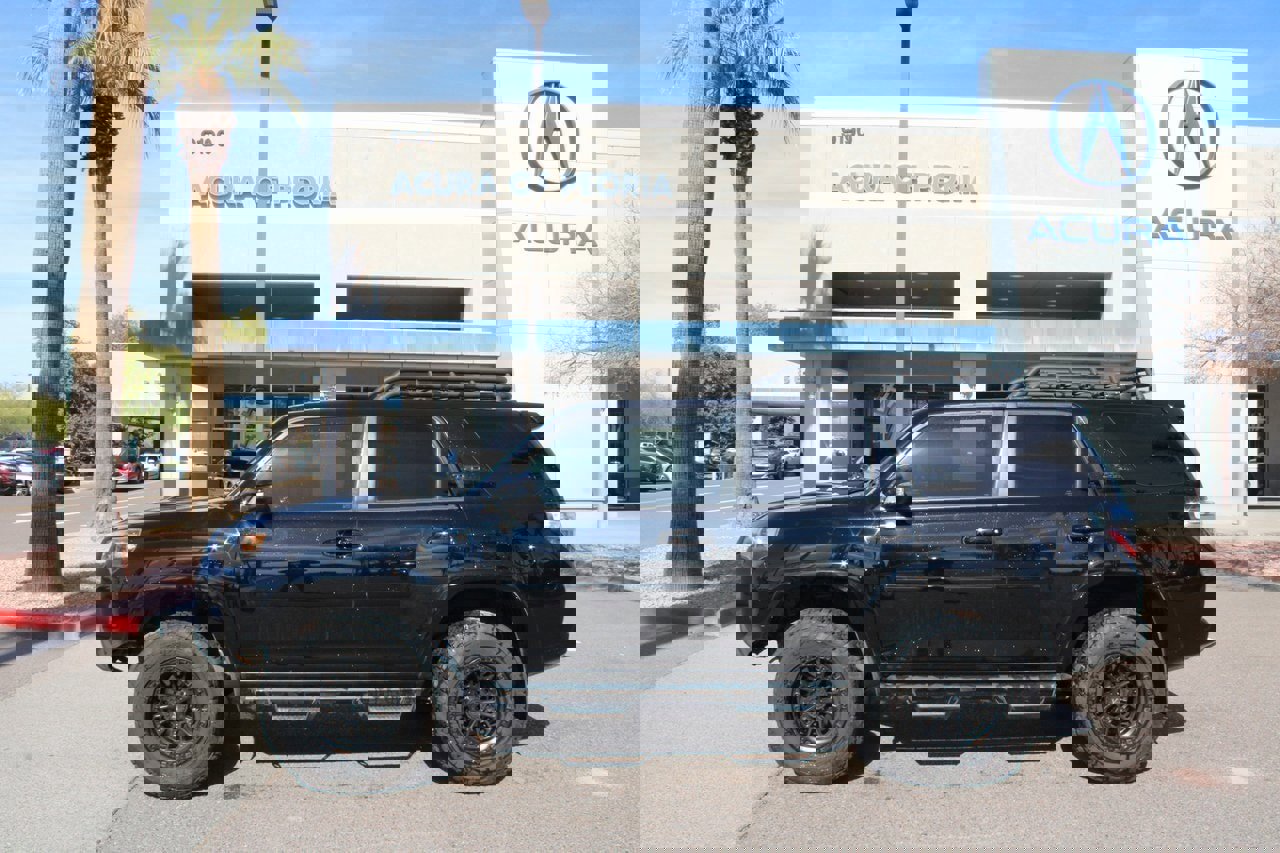 Used 2019 Toyota 4Runner TRD Off-Road Premium image 2