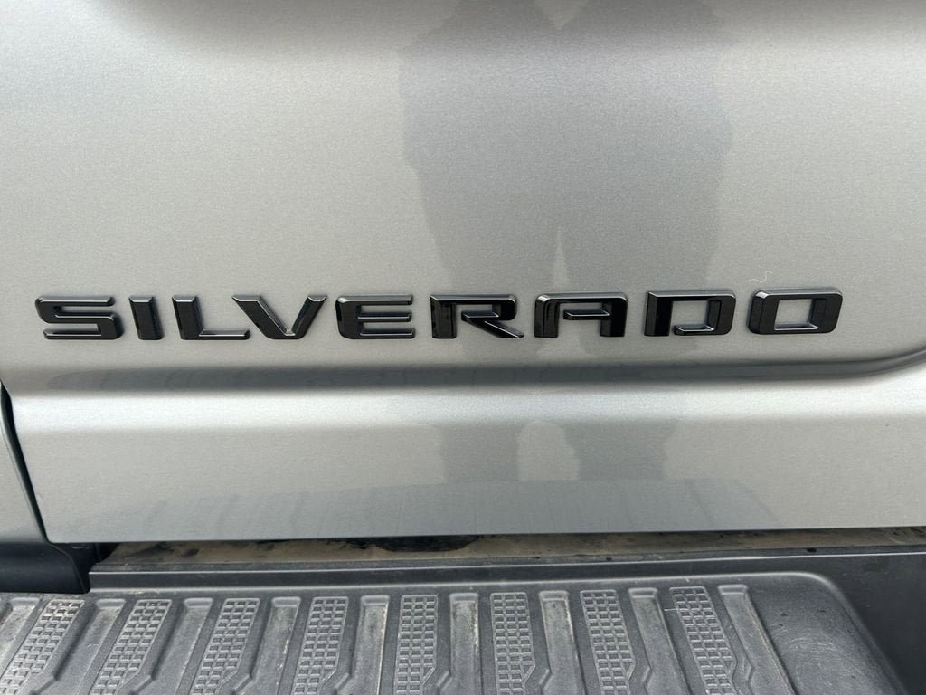 Used 2025 Chevrolet Silverado 3500 LTZ w/ LTZ Plus Package AWD/4WD image 33