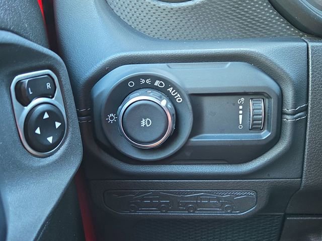 Used 2024 Jeep Wrangler Unlimited Rubicon image 26