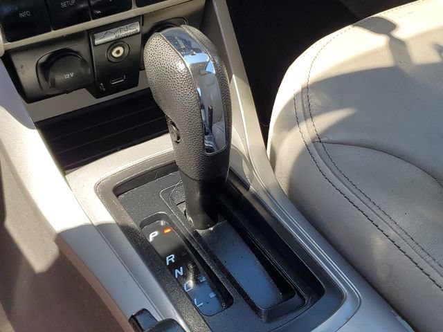 Used 2010 Ford Focus SEL FWD image 17