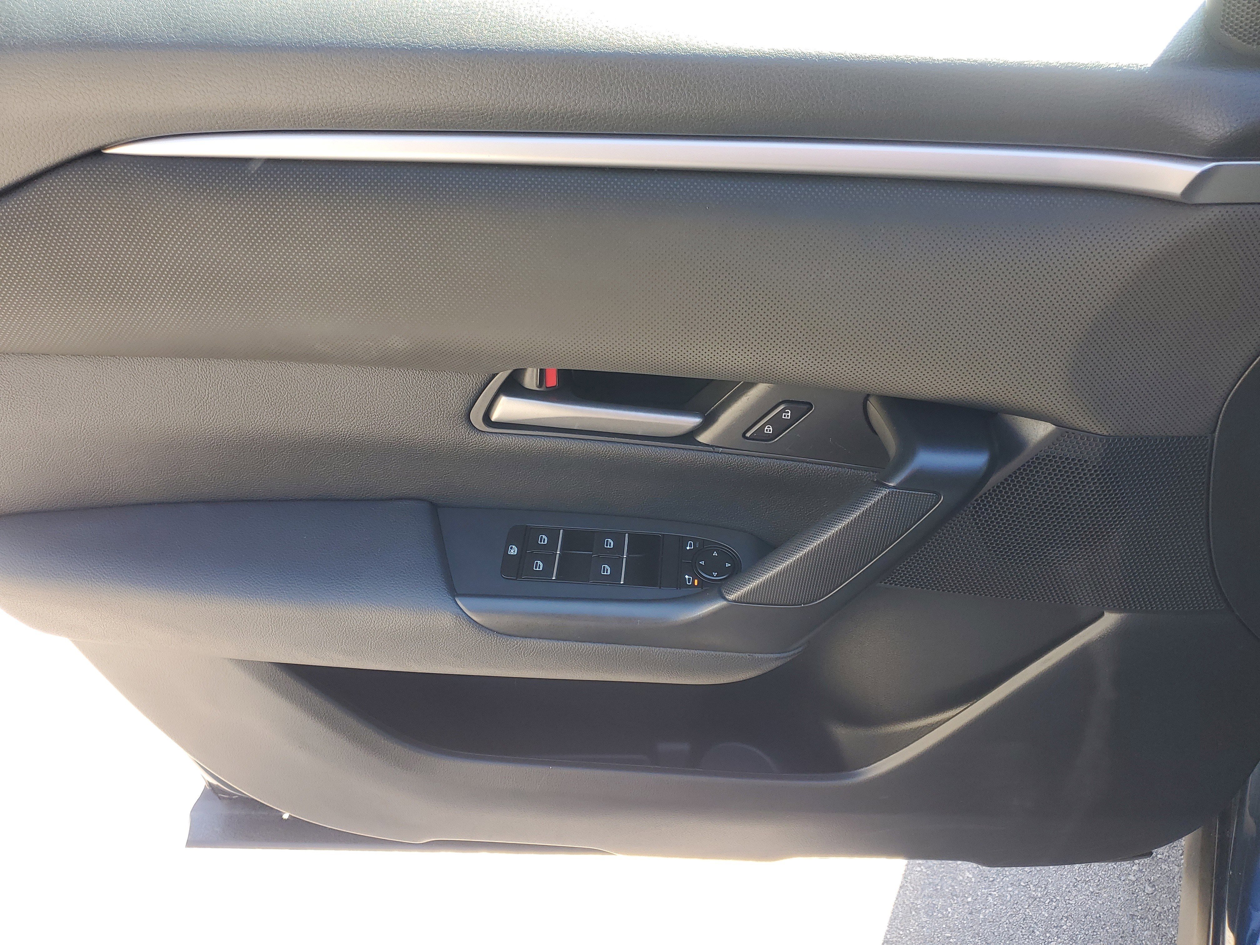 Used 2024 MAZDA CX-50 AWD 2.5 S w/ Premium Package image 20