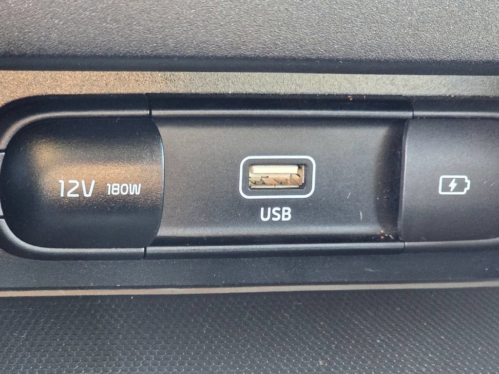 Used 2024 Kia Forte LXS w/ LXS Technology Package FWD image 22