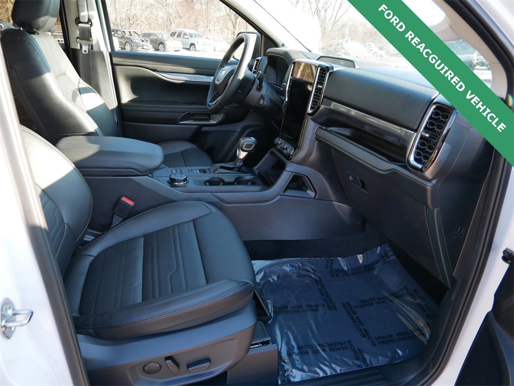 Used 2025 Ford Ranger Lariat w/ FX4 Off-Road Package image 8