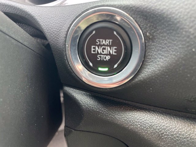 Used 2023 Buick Encore GX Select w/ Sport Touring Package FWD image 21