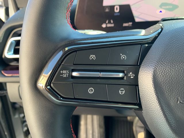 Used 2026 Chevrolet Traverse RS AWD/4WD image 32