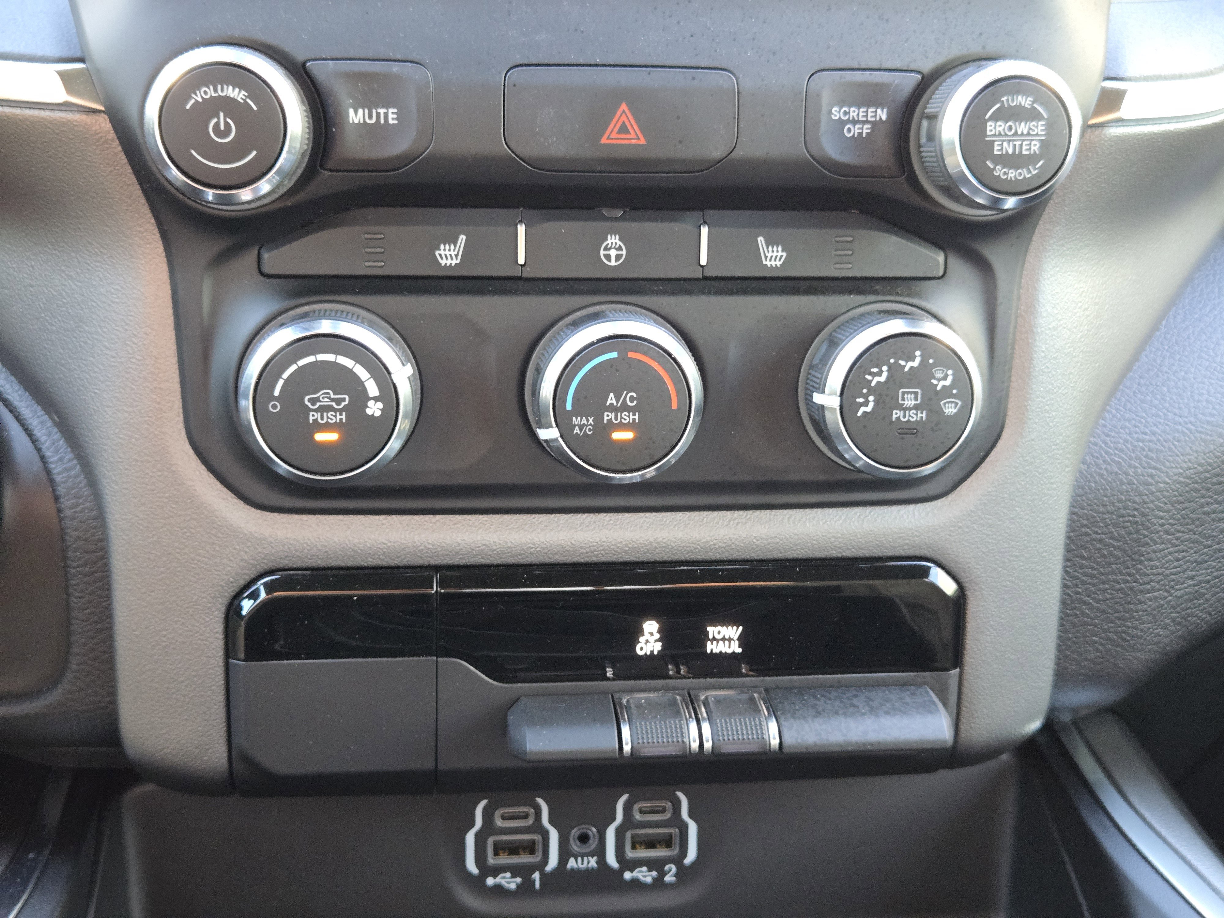 Used 2024 RAM 1500 Big Horn image 22