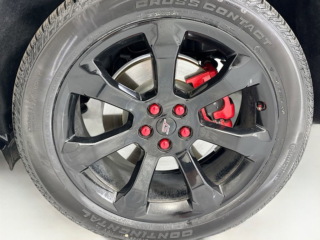 Used 2023 Ford Explorer ST w/ Equipment Group 401A AWD/4WD image 30