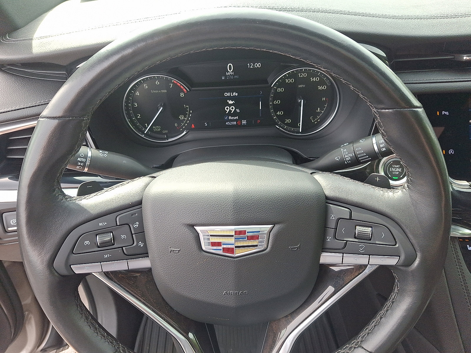 Used 2022 Cadillac XT6 Premium Luxury image 13