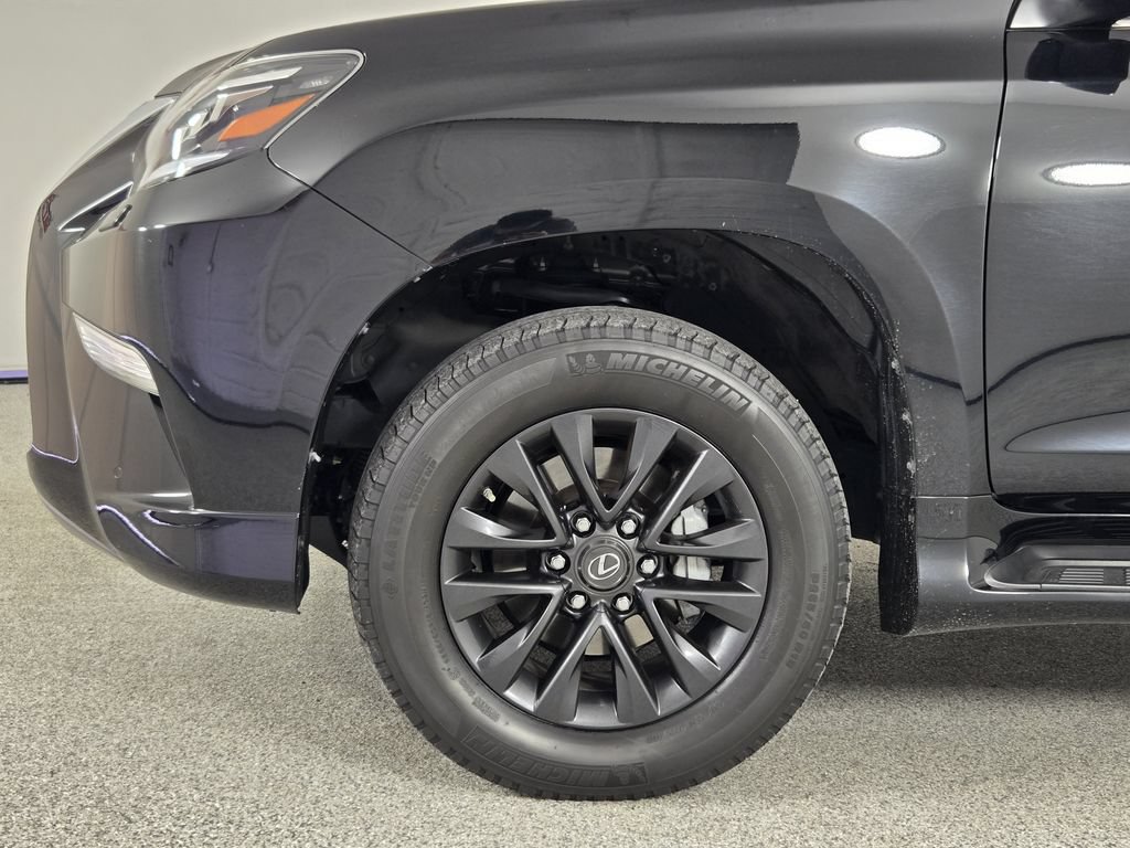 Used 2023 Lexus GX 460 Premium w/ Premium Package AWD/4WD image 9