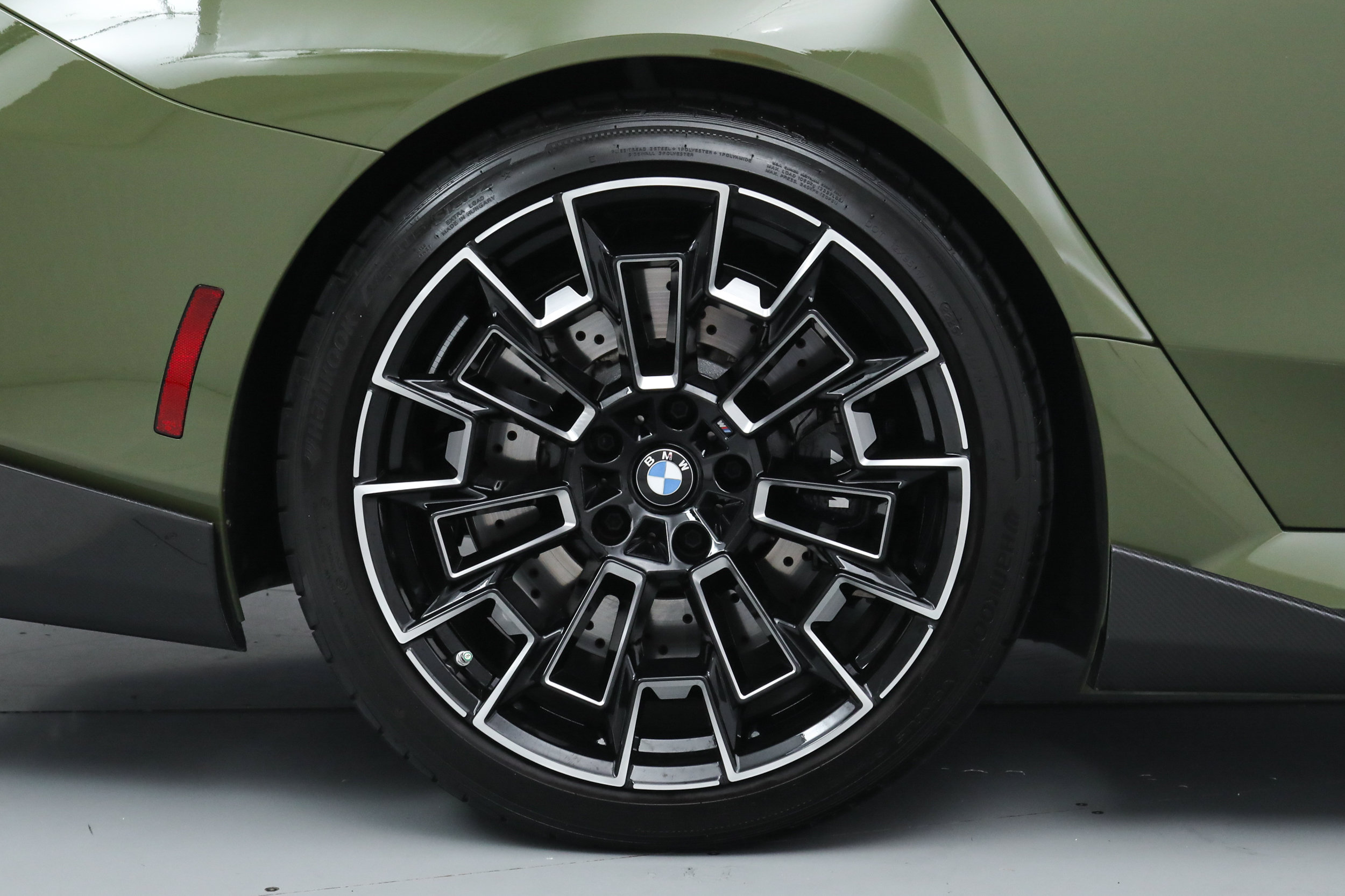 Used 2026 BMW M5 Touring w/ M Driver's Package AWD/4WD image 44