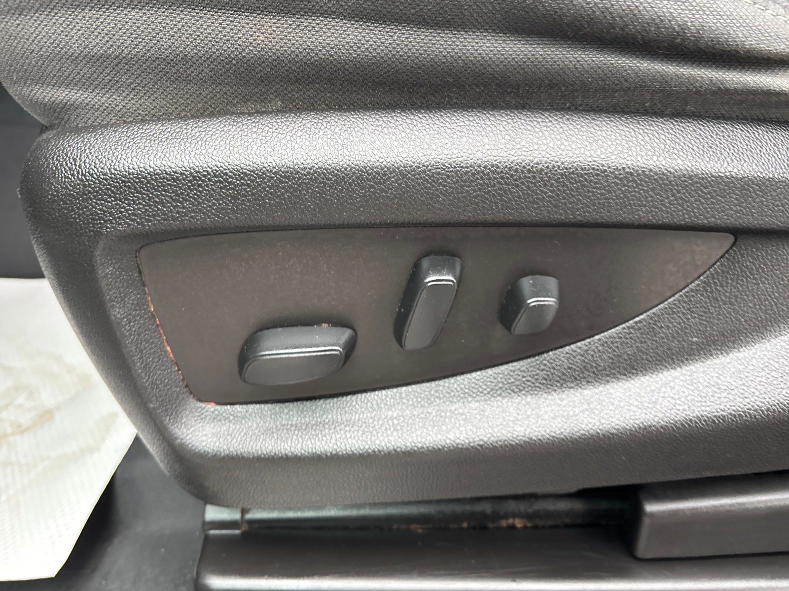 Used 2018 Chevrolet Silverado 1500 LT w/ LPO, Black Pack AWD/4WD image 14