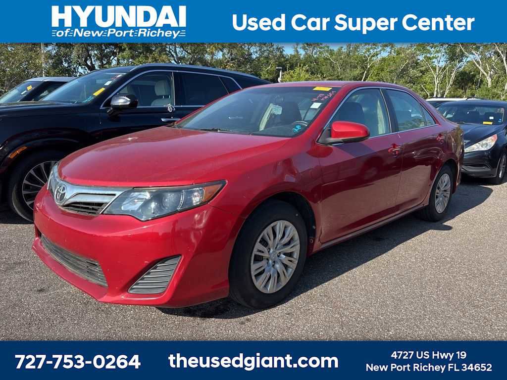 Used 2012 Toyota Camry LE FWD image 1