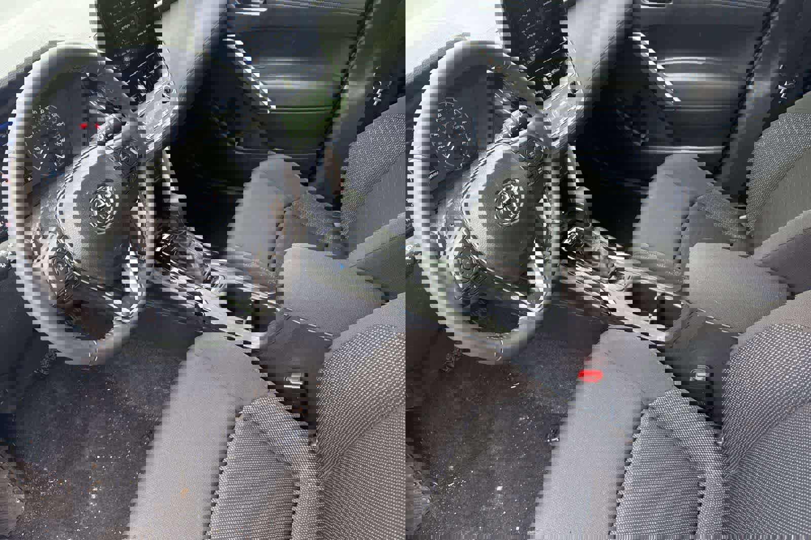 Used 2024 Toyota Corolla Cross SE AWD/4WD image 11