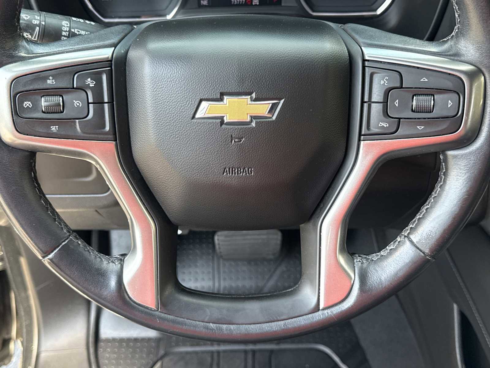 Used 2021 Chevrolet Suburban LT AWD/4WD image 10