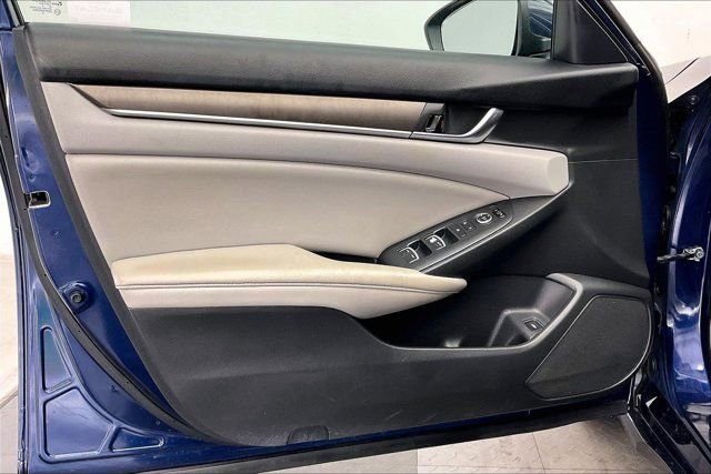 Used 2019 Honda Accord LX image 25