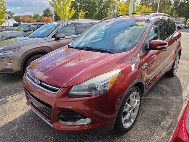 Used 2014 Ford Escape Titanium w/ Equipment Group 401A FWD image 7