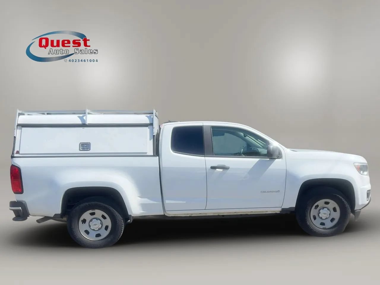 Used 2017 Chevrolet Colorado W/T w/ WT Convenience Package RWD image 2