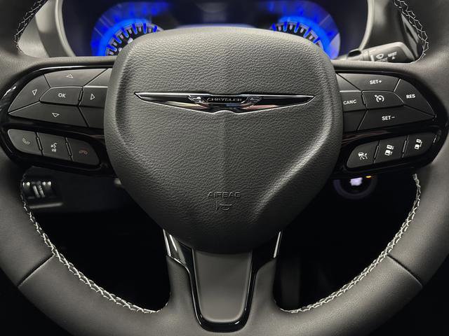 New 2026 Chrysler Pacifica Select image 17