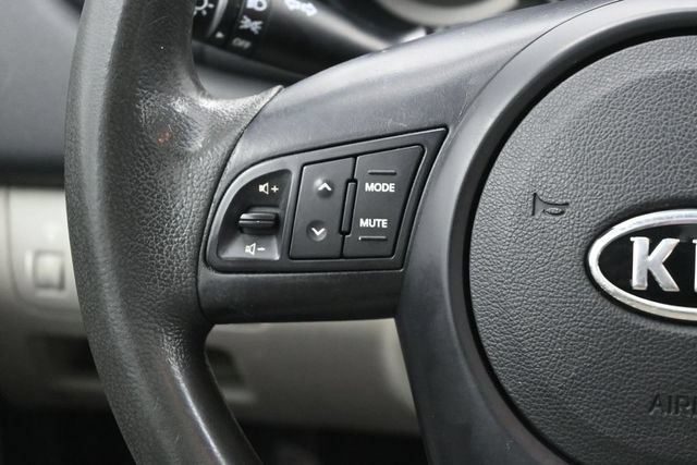 Used 2012 Kia Forte EX w/ Premium Pkg FWD image 16