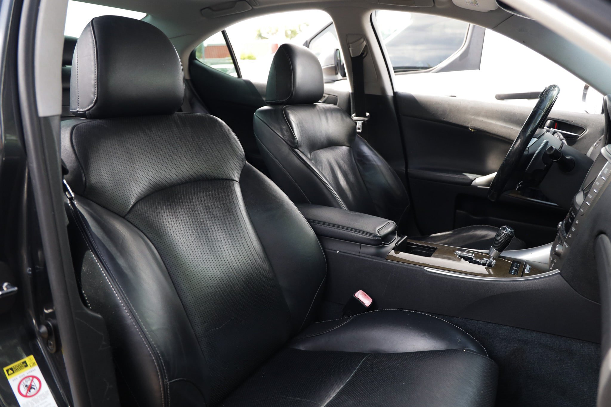 Used 2011 Lexus IS 350 w/ Premium Pkg Value Edition RWD image 22