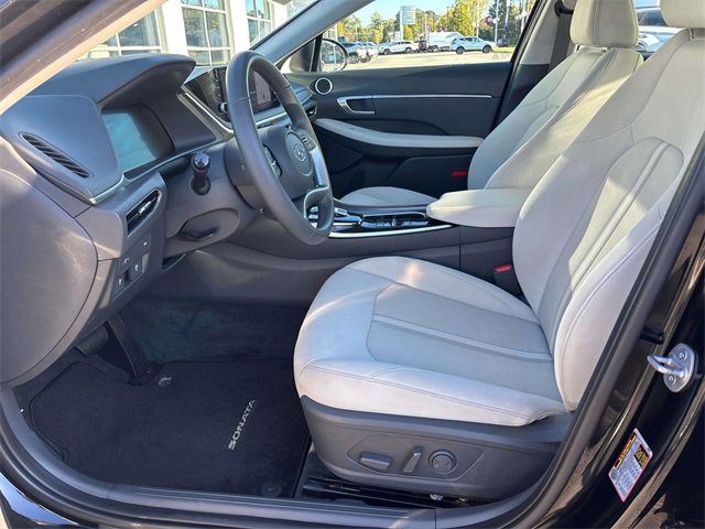 Used 2023 Hyundai Sonata SEL w/ Convenience Package image 8